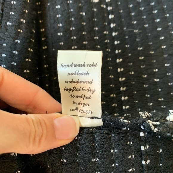 Miami Skirt Size Small Black and White Puffy Skirt - Picture 5 of 9